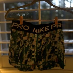nike pros, small, green